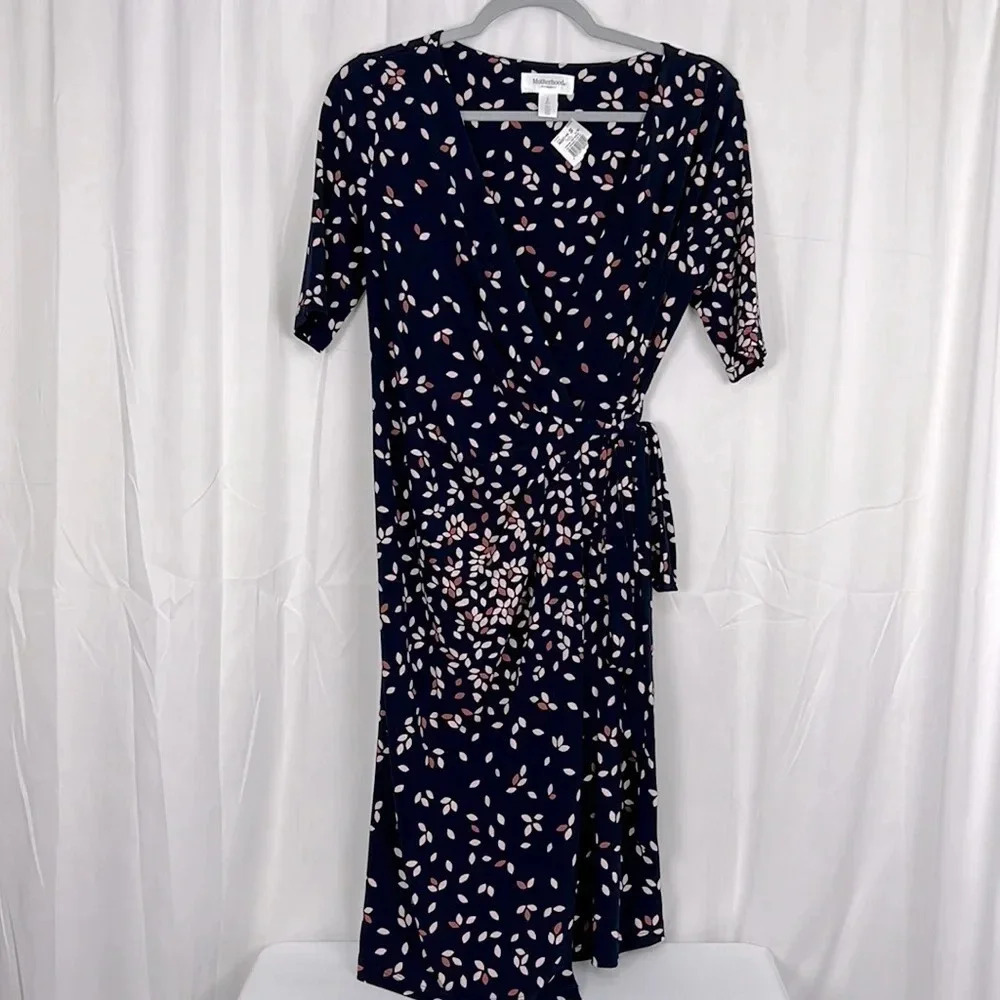 Motherhood Maternity Waist Tie Surplice Women’s Small V-neck Short‎ Sleeve Dress